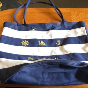 MOVING SALE NO HAGGLING WOMEN PUERTO VALLARTA LARGE BLUE & WHITE STRIPED TOTE BA